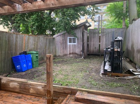 Photo 3 at 2 Mulberry Crescent, Oakwood Village, Toronto