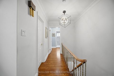 Photo 23 at 28 Eldorado Court, York University Heights, Toronto