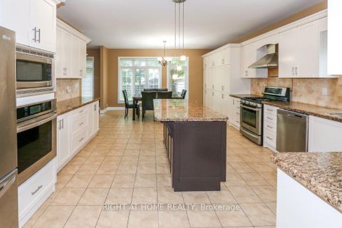Photo 7 at 4441 Lawrence Avenue E, West Hill, Toronto