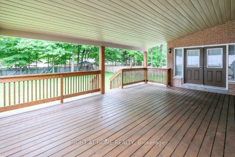 Photo 12 at 4441 Lawrence Avenue E, West Hill, Toronto