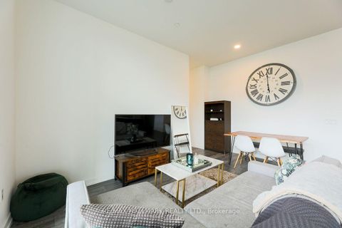 Photo 6 at 405 - 225 Sumach Street, Regent Park, Toronto