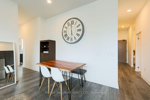 Photo 11 at 405 - 225 Sumach Street, Regent Park, Toronto