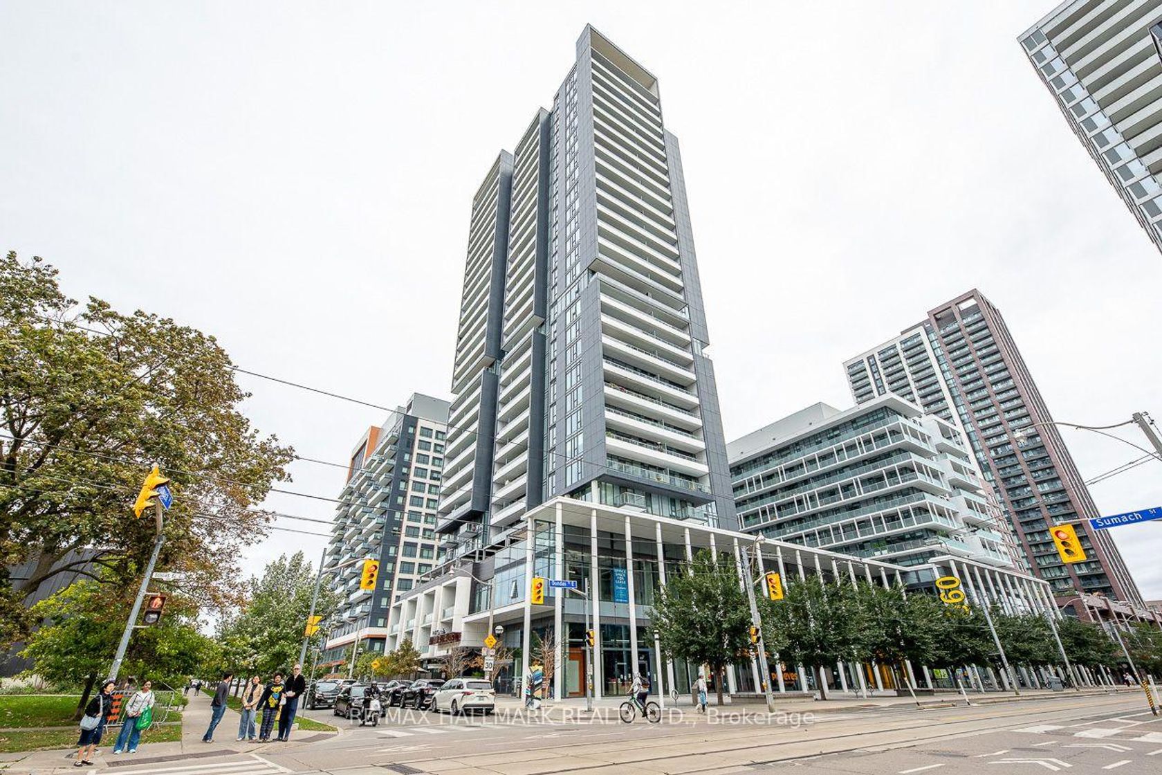 405 - 225 Sumach Street, Regent Park, Toronto 