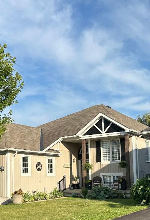 Photo 1 at 248 Spruce Street, Stayner, Clearview