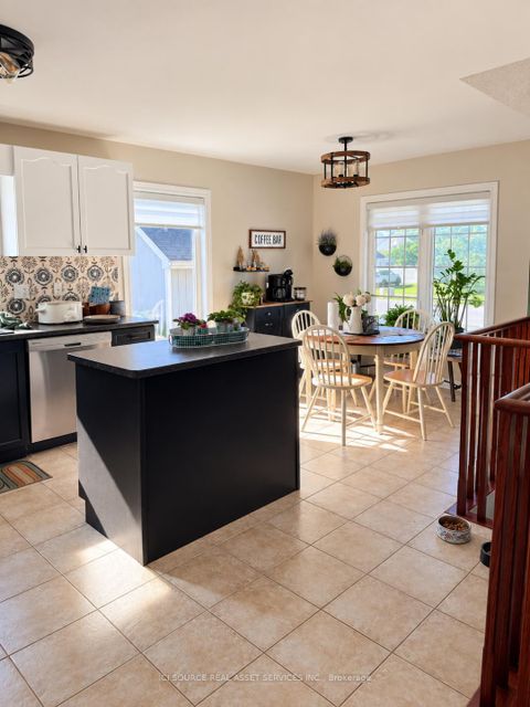Photo 5 at 248 Spruce Street, Stayner, Clearview