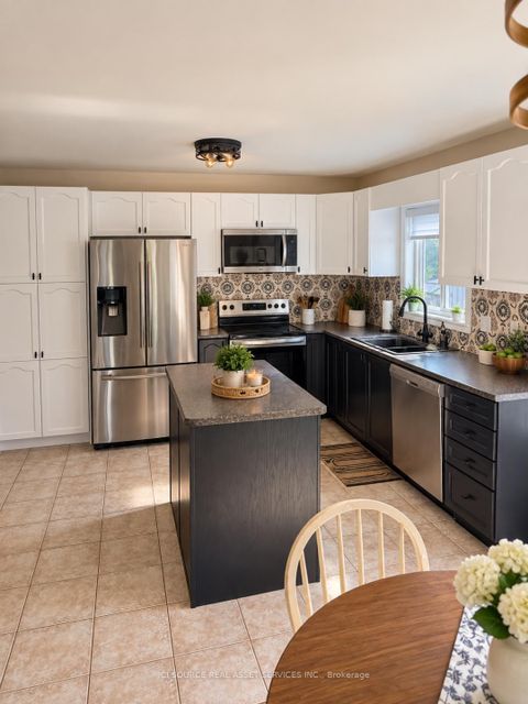 Photo 6 at 248 Spruce Street, Stayner, Clearview