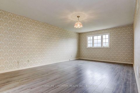 Photo 9 at 99 Burndean Court, Westbrook, Richmond Hill