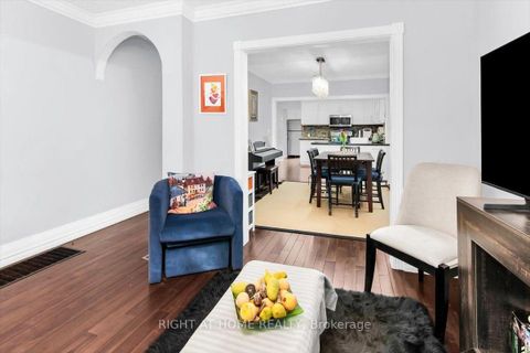 Photo 6 at 292 Arlington Avenue, Oakwood Village, Toronto