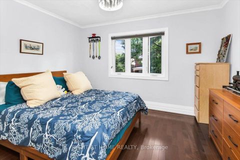 Photo 15 at 292 Arlington Avenue, Oakwood Village, Toronto