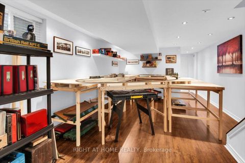Photo 25 at 292 Arlington Avenue, Oakwood Village, Toronto