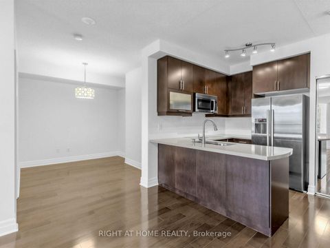 Photo 14 at 1810 - 35 Balmuto Street, Bay Street Corridor, Toronto