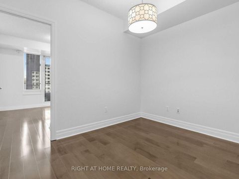 Photo 15 at 1810 - 35 Balmuto Street, Bay Street Corridor, Toronto
