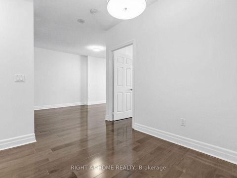 Photo 17 at 1810 - 35 Balmuto Street, Bay Street Corridor, Toronto