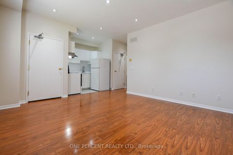 Photo 6 at 204 Sheppard Avenue W, Westgate, Toronto