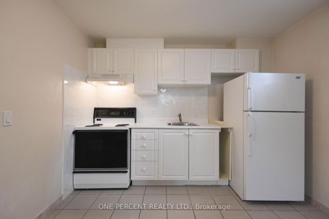 Photo 38 at 204 Sheppard Avenue W, Westgate, Toronto