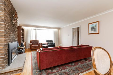Photo 5 at 173 Ridley Boulevard, Nortown, Toronto