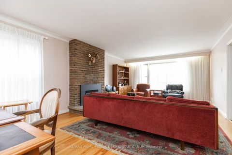 Photo 6 at 173 Ridley Boulevard, Nortown, Toronto