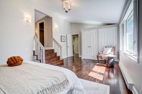 Photo 28 at 19 Lower Links Road, Windfields, Toronto