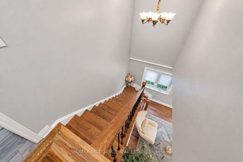 Photo 12 at 49 Barrhead Crescent, Kipling, Toronto