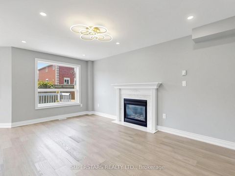 Photo 13 at 75 Ambler Bay, Georgian Drive, Barrie
