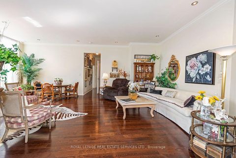 Photo 17 at 601 - 25 Earlington Avenue, Kingsway South, Toronto