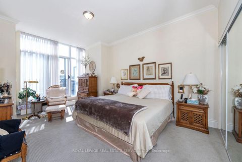 Photo 25 at 601 - 25 Earlington Avenue, Kingsway South, Toronto