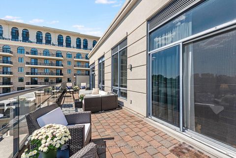 Photo 36 at 601 - 25 Earlington Avenue, Kingsway South, Toronto