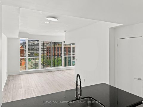 Photo 13 at 618 - 150 East Liberty Street, Niagara, Toronto