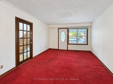 Photo 2 at 142 Ennerdale Road, Fairbank, Toronto