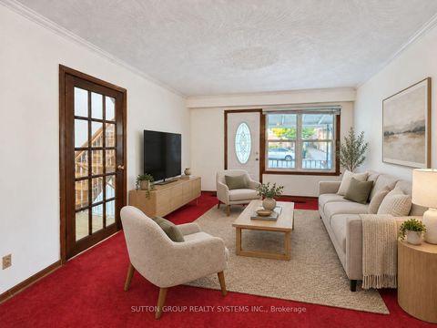 Photo 3 at 142 Ennerdale Road, Fairbank, Toronto