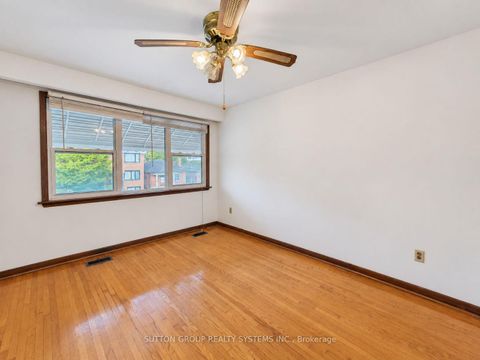 Photo 7 at 142 Ennerdale Road, Fairbank, Toronto