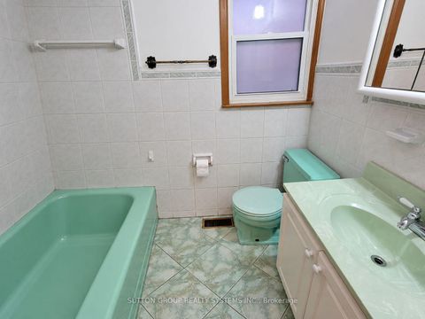 Photo 9 at 142 Ennerdale Road, Fairbank, Toronto