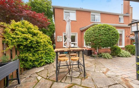 Photo 39 at 194 Caproni Drive, Maple, Vaughan