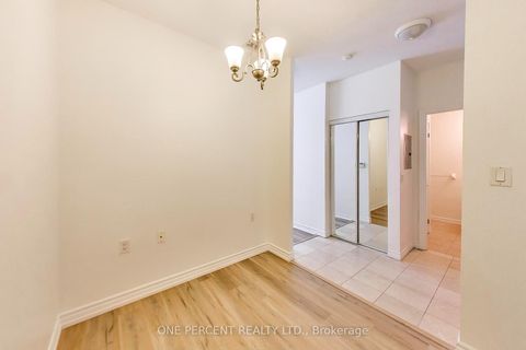 Photo 4 at 109 - 3840 Bathurst Street, Clanton Park, Toronto