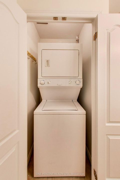 Photo 14 at 109 - 3840 Bathurst Street, Clanton Park, Toronto