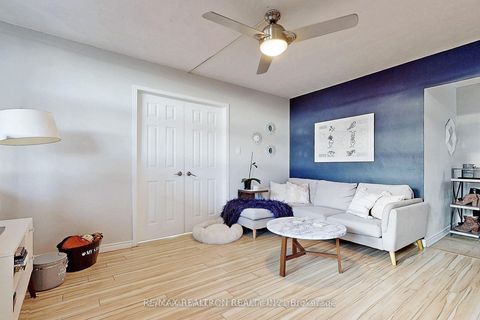 Photo 2 at 803 - 2245 Eglinton Avenue E, Ionview, Toronto
