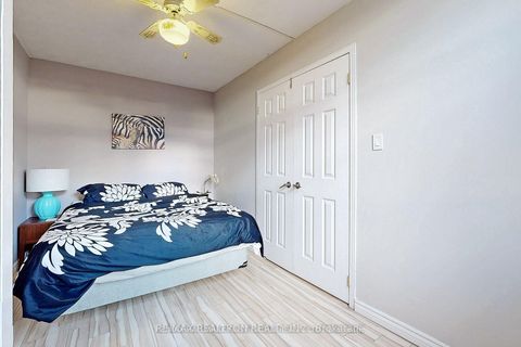 Photo 10 at 803 - 2245 Eglinton Avenue E, Ionview, Toronto