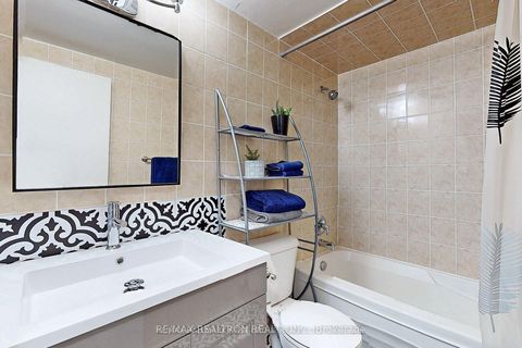 Photo 15 at 803 - 2245 Eglinton Avenue E, Ionview, Toronto