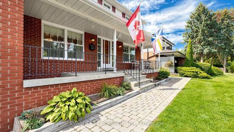 Photo 2 at 4 Galloway Road, Guildwood, Toronto