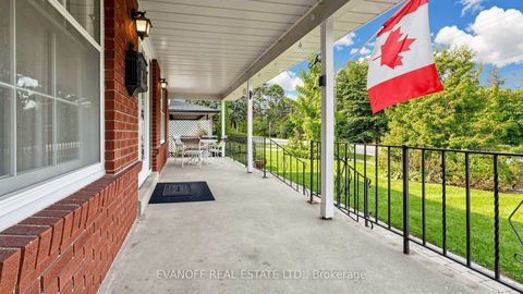 Photo 3 at 4 Galloway Road, Guildwood, Toronto