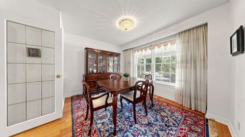 Photo 8 at 4 Galloway Road, Guildwood, Toronto