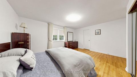Photo 22 at 4 Galloway Road, Guildwood, Toronto