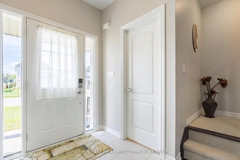 Photo 5 at 207 Springfield Crescent, Stayner, Clearview