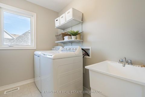 Photo 26 at 207 Springfield Crescent, Stayner, Clearview