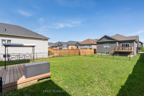 Photo 29 at 207 Springfield Crescent, Stayner, Clearview
