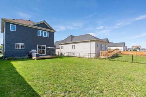 Photo 31 at 207 Springfield Crescent, Stayner, Clearview