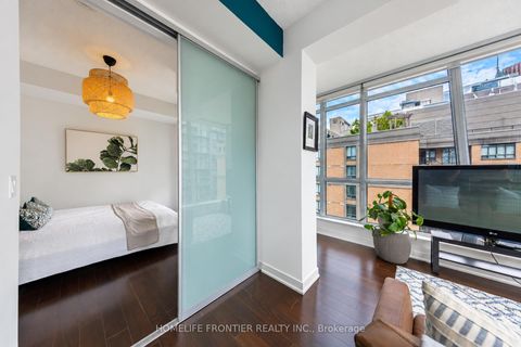 Photo 9 at 1404 - 199 Richmond Street W, Waterfront Communities C1, Toronto
