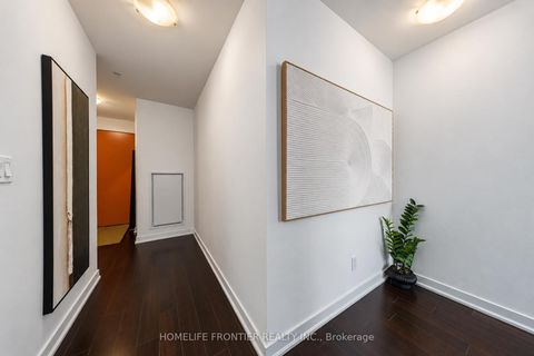Photo 11 at 1404 - 199 Richmond Street W, Waterfront Communities C1, Toronto