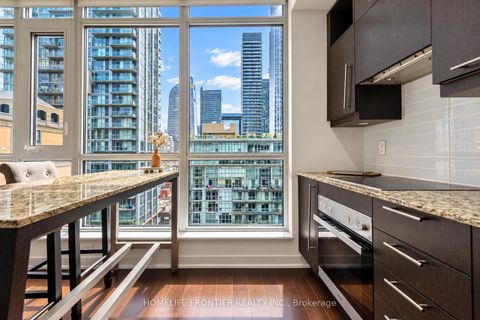 Photo 15 at 1404 - 199 Richmond Street W, Waterfront Communities C1, Toronto