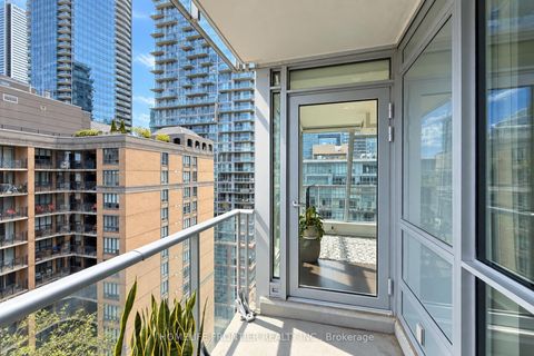 Photo 26 at 1404 - 199 Richmond Street W, Waterfront Communities C1, Toronto
